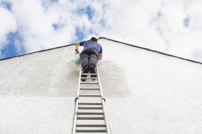 Peinture extérieure à Courris — façades et ravalement